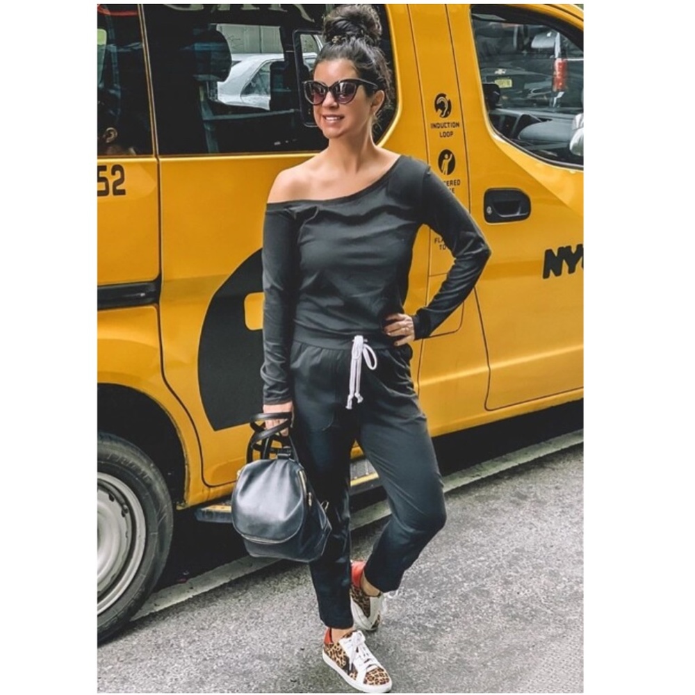 Off Shoulder Contrast Drawstring Black Jumpsuit - Picture 10 of 16